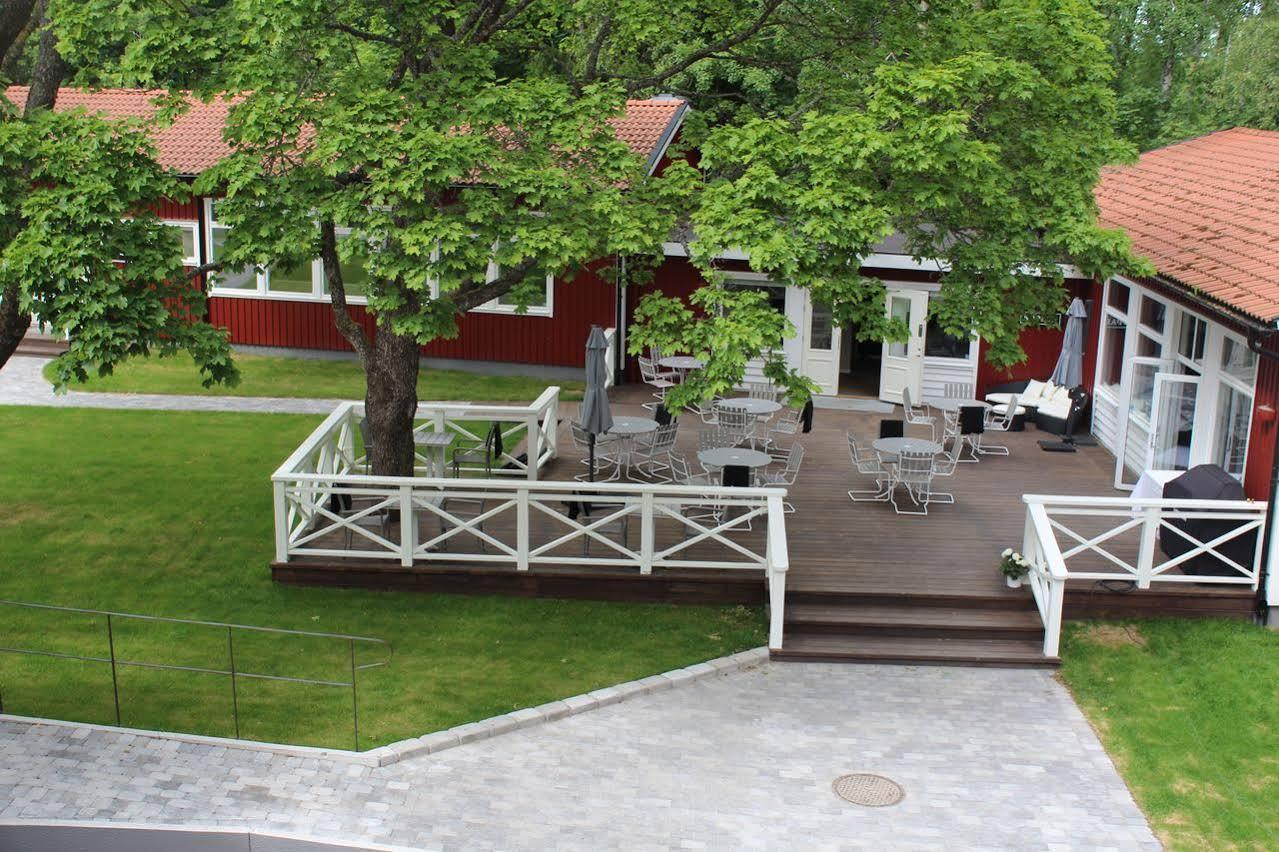 Brook Hotels Arlanda Rosersberg Exterior foto